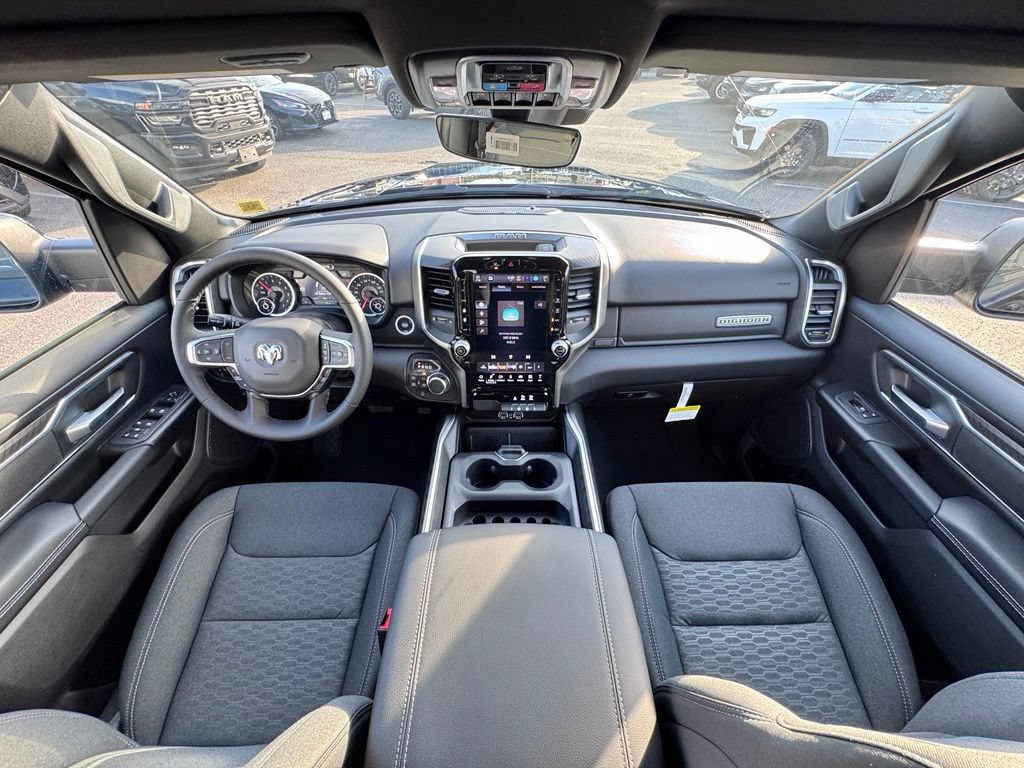 New 2026 RAM 1500 Big Horn AWD/4WD image 11