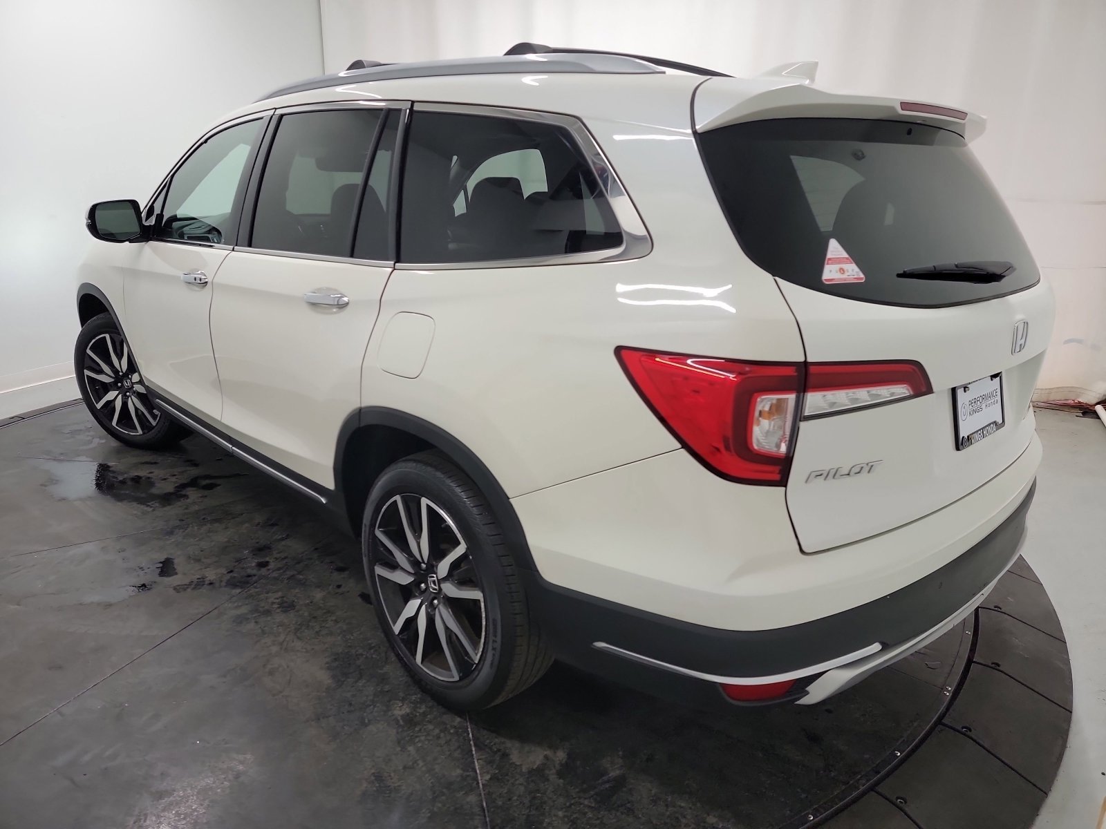 Used 2019 Honda Pilot Elite image 8