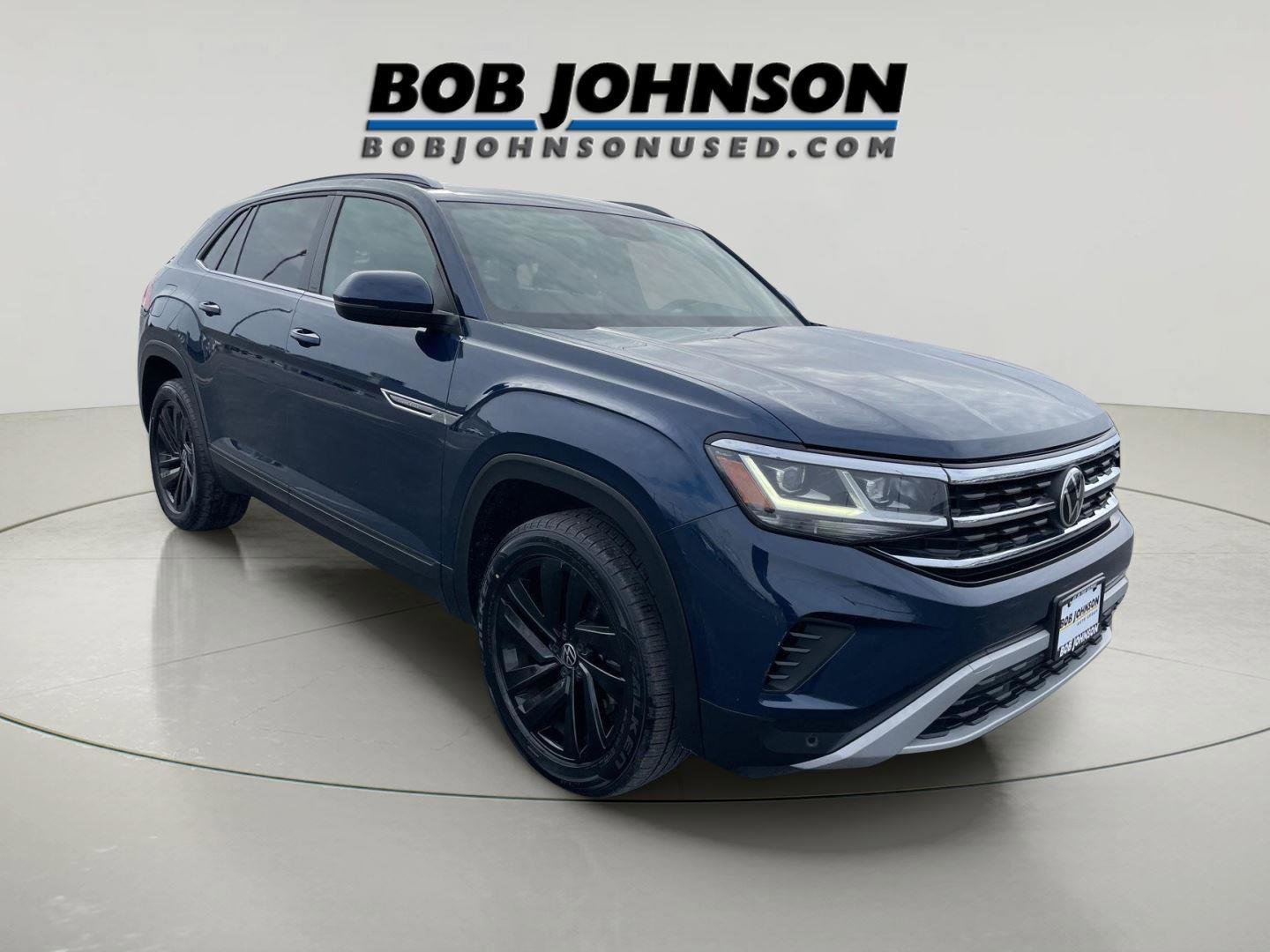 Used 2022 Volkswagen Atlas Cross Sport SE w/ Panoramic Sunroof Package