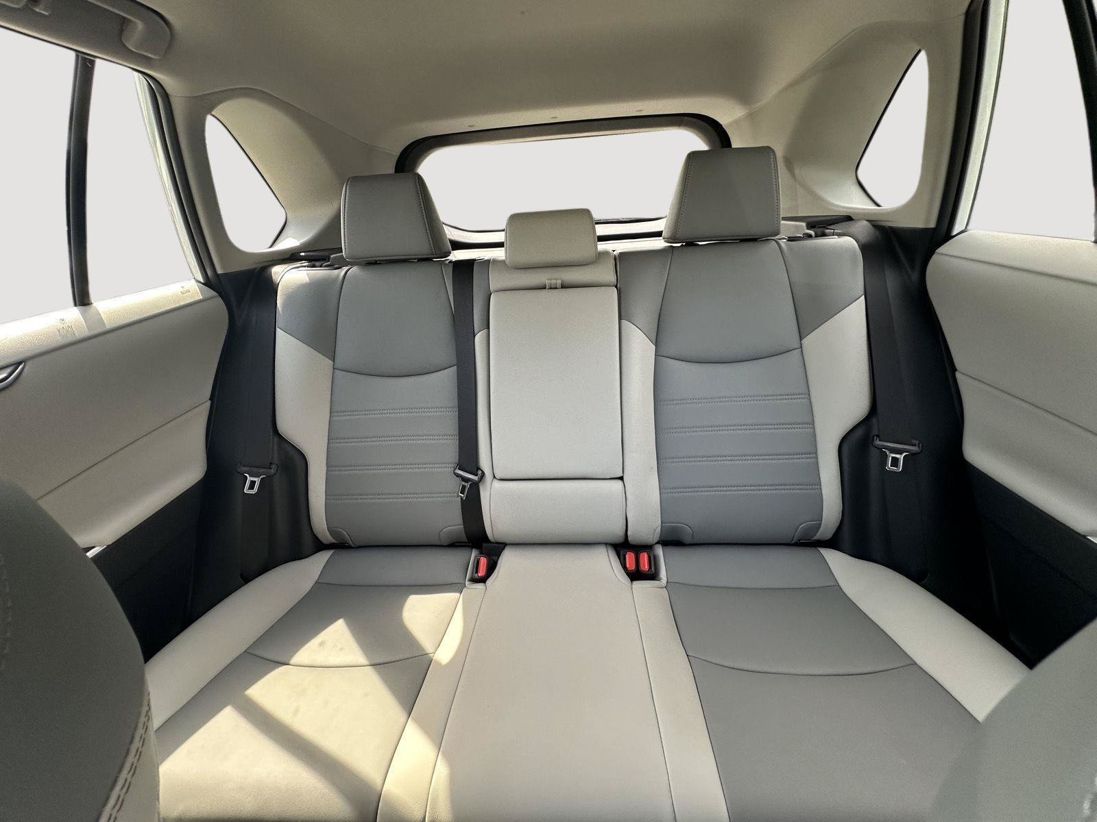 Used 2025 Toyota RAV4 XLE Premium FWD image 12