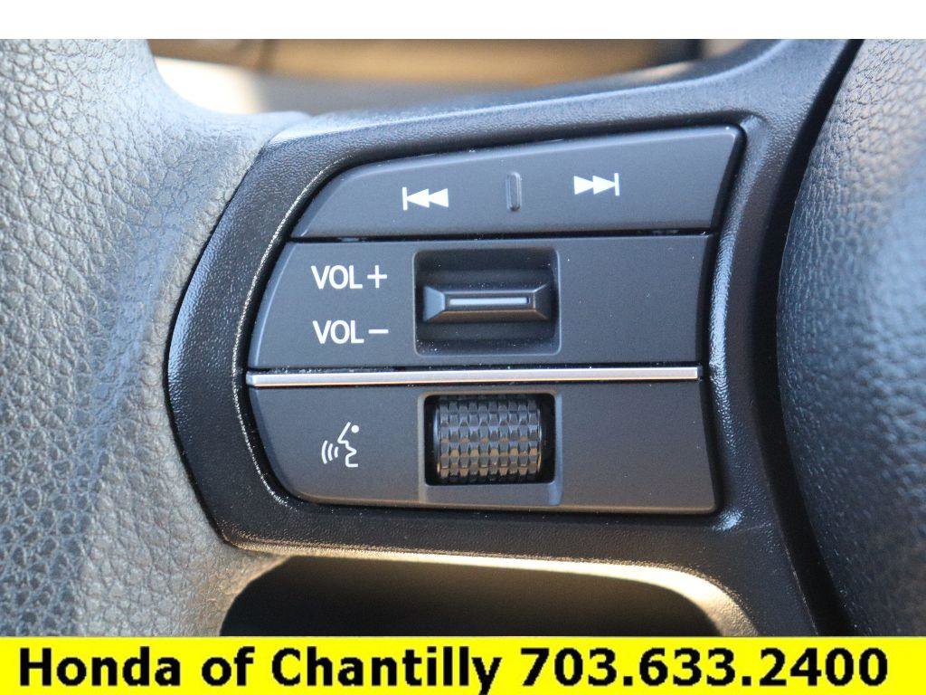 Used 2025 Honda Accord SE image 12