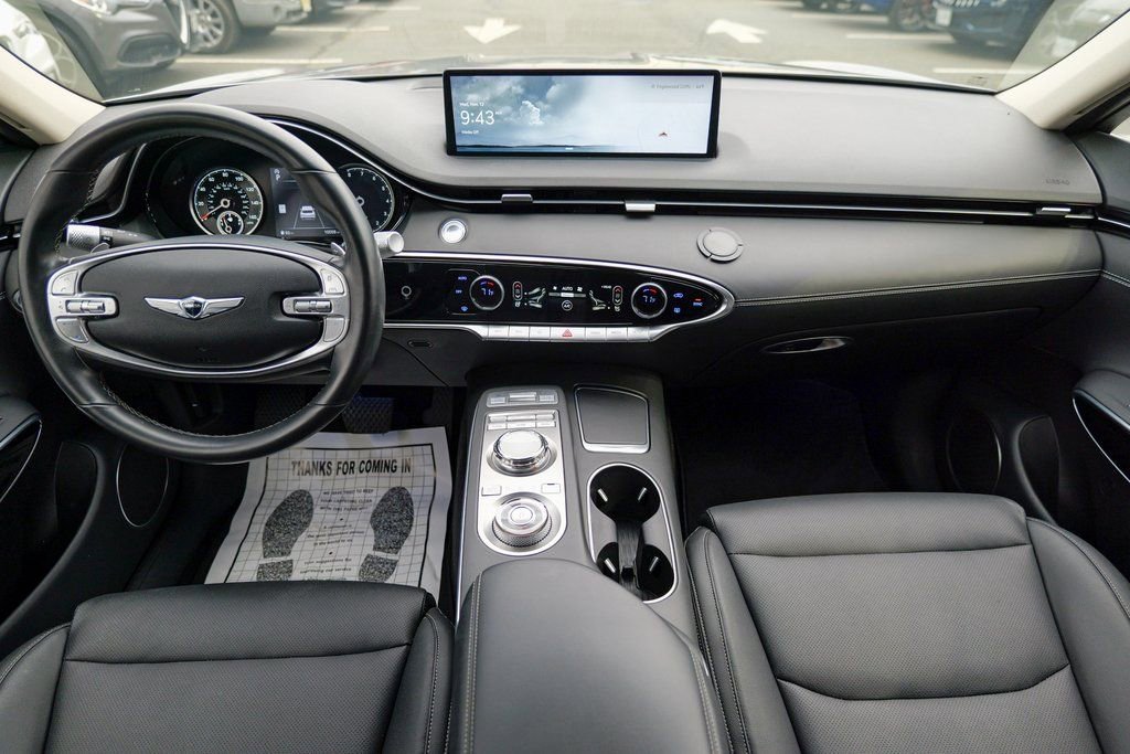 Used 2025 Genesis GV70 2.5T image 43