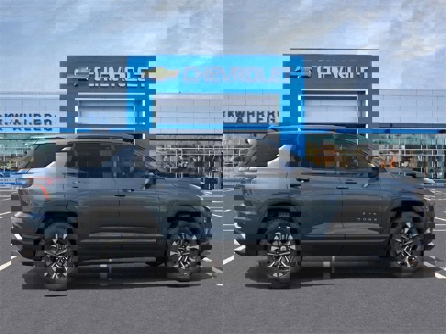 New 2026 Chevrolet Equinox LT w/ LPO, Floor Liner Package image 5