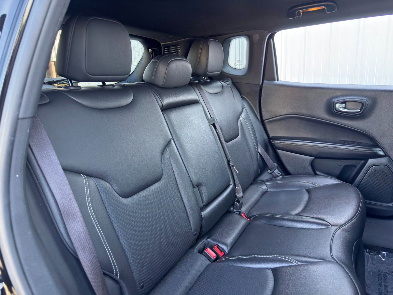 Used 2021 Jeep Compass Latitude w/ Driver Assistance Group image 36