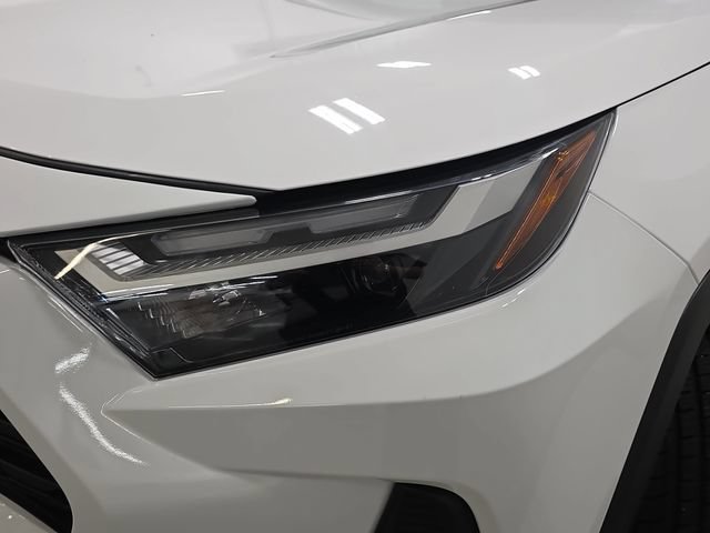 Certified 2024 Toyota RAV4 XLE FWD image 25