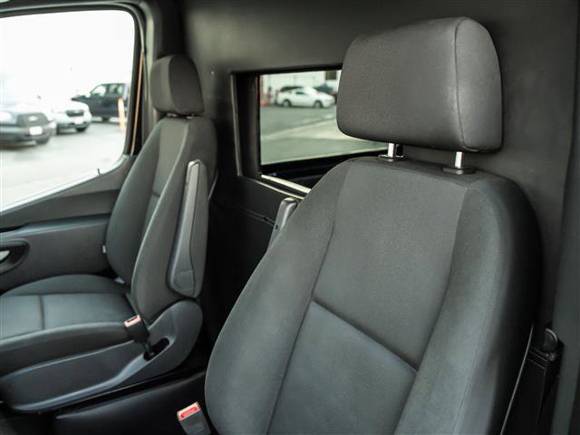 Used 2019 Mercedes-Benz Sprinter 170 image 11