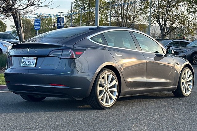 Used 2019 Tesla Model 3 Long Range image 4