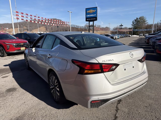 Used 2025 Nissan Altima 2.5 SV image 6