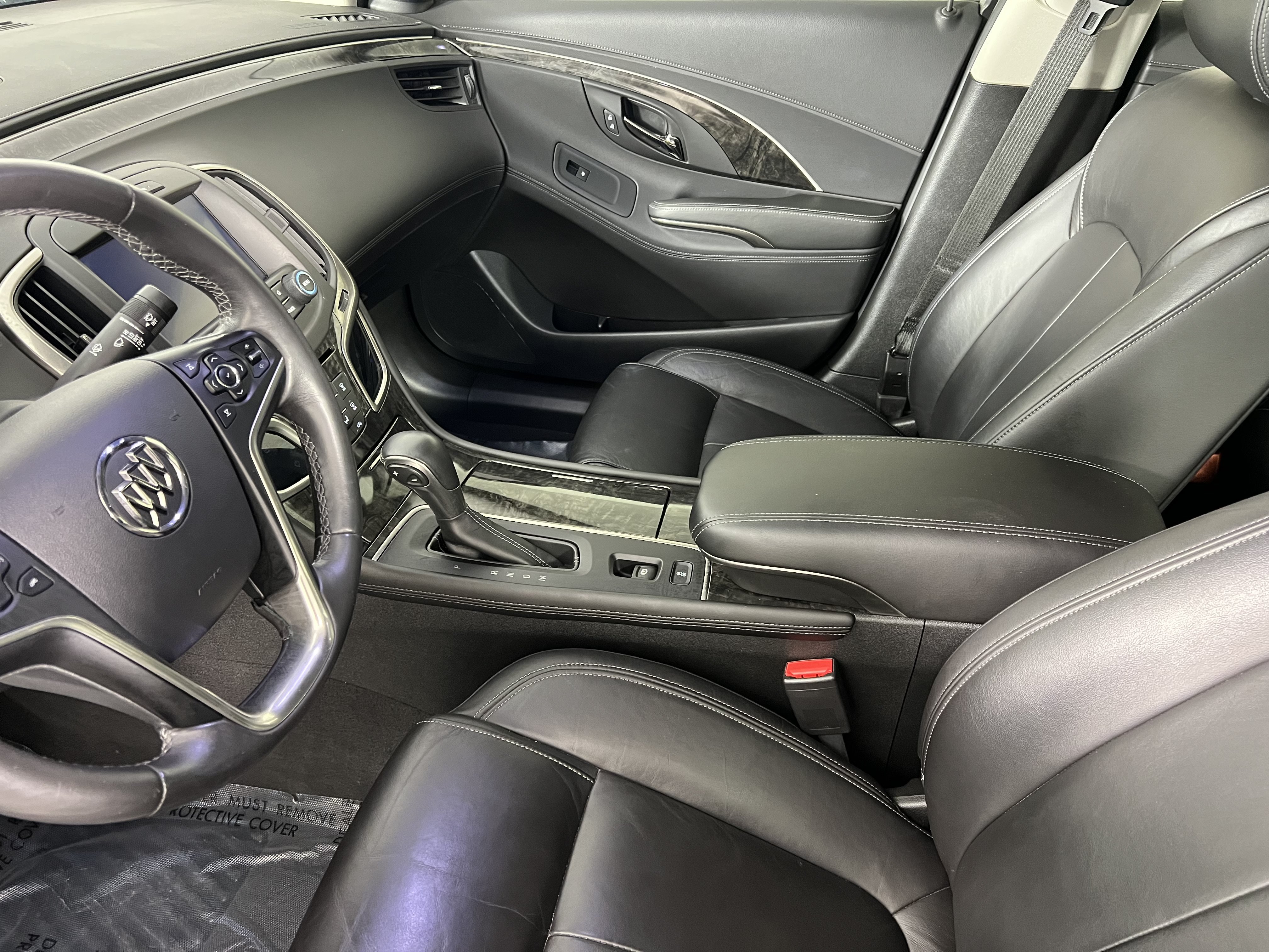 Used 2015 Buick LaCrosse Leather FWD image 4