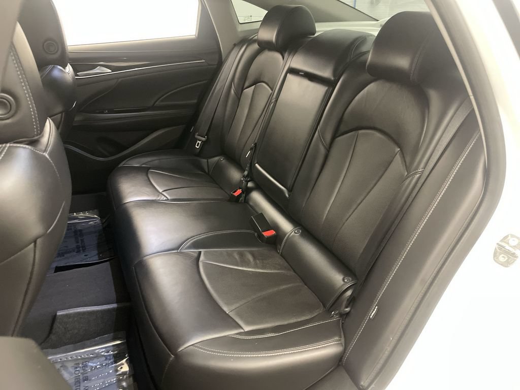 Used 2018 Buick LaCrosse Premium w/ Sun and Shade Package FWD image 19