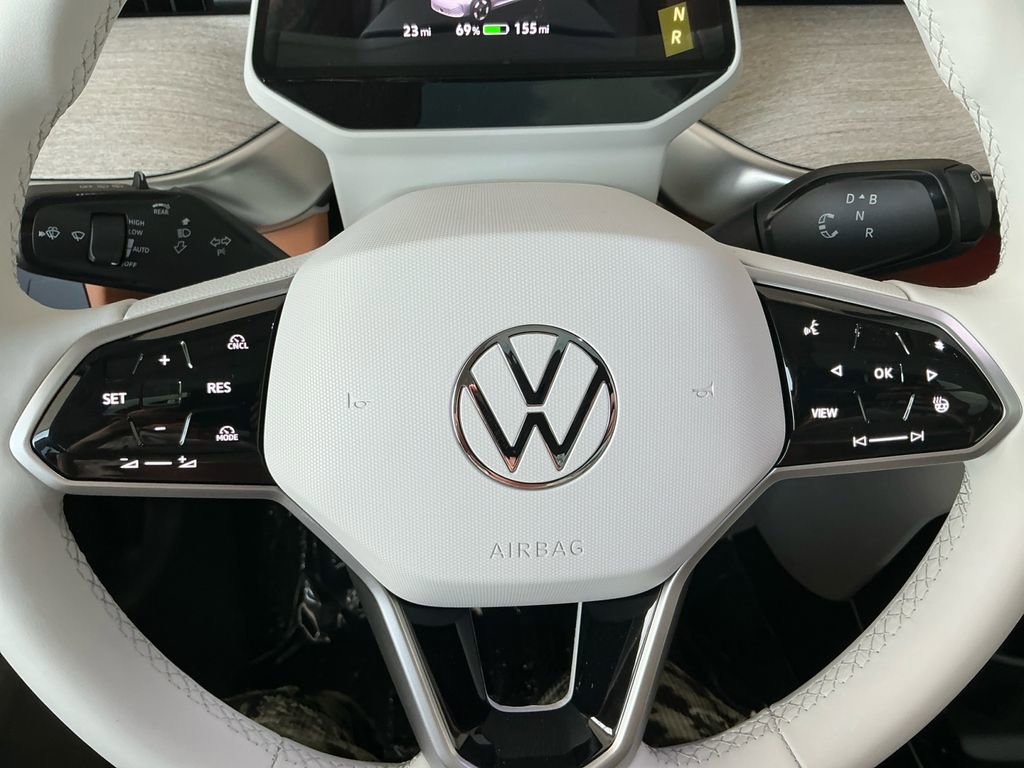 New 2025 Volkswagen ID. Buzz 1st Edition image 20