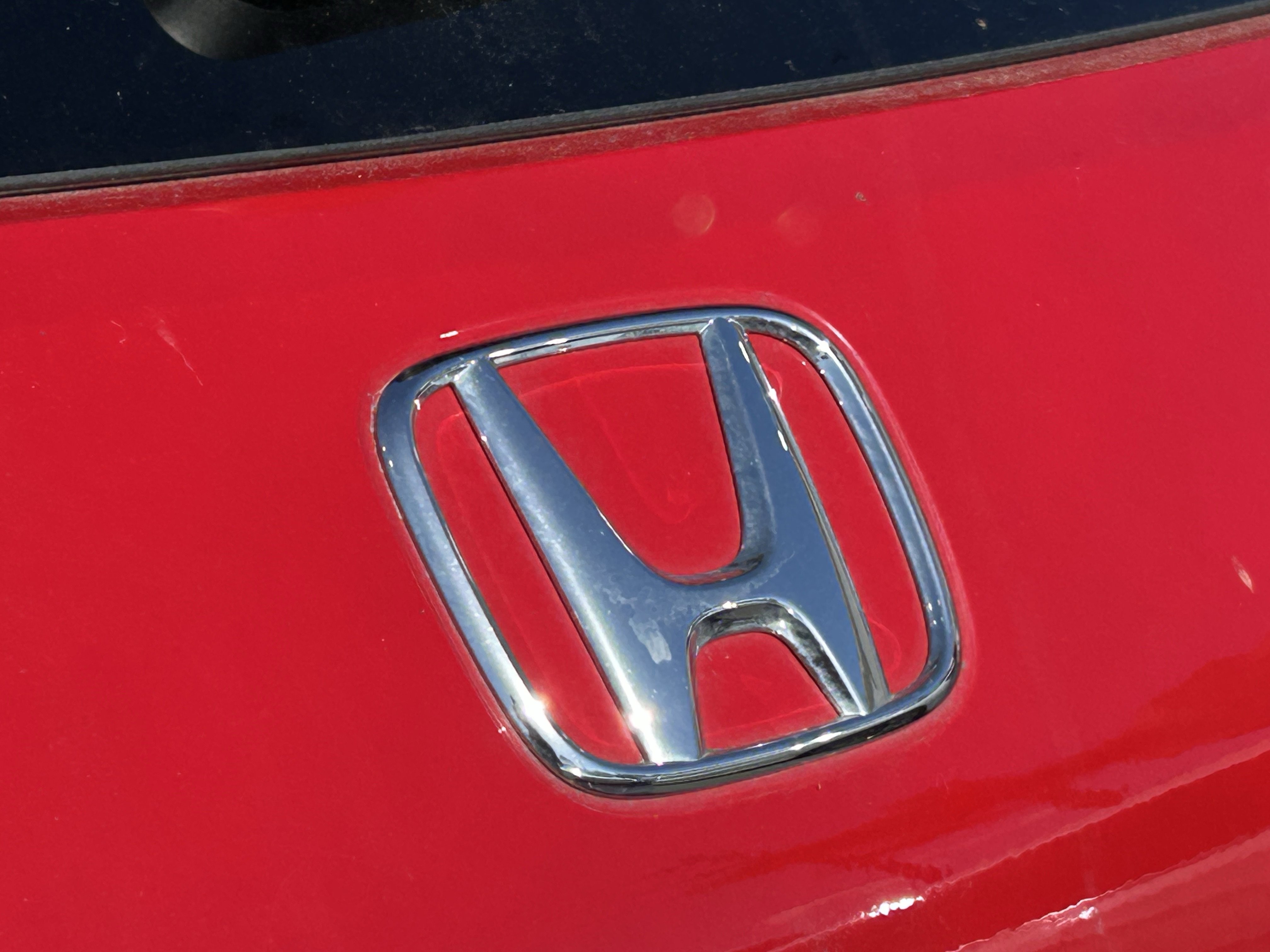 Certified 2025 Honda HR-V Sport image 4