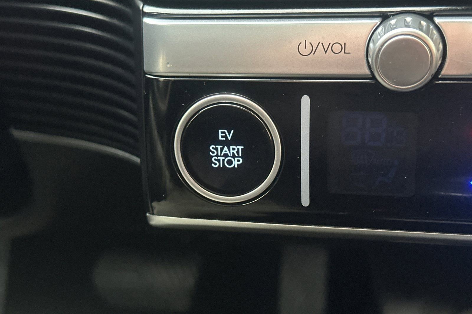 Certified 2024 Hyundai Ioniq 5 Limited image 26