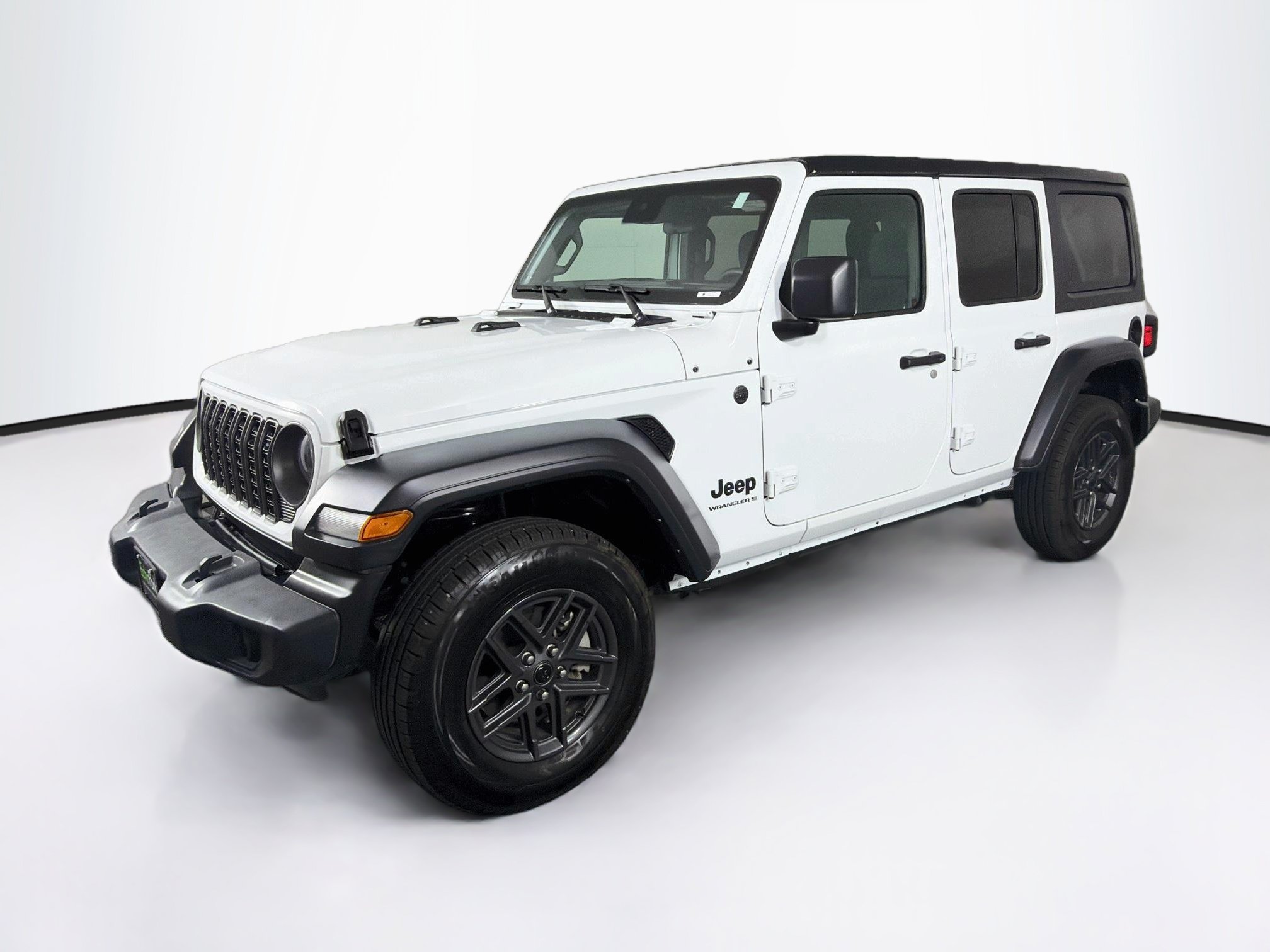 Used 2025 Jeep Wrangler Unlimited Sport AWD/4WD image 3