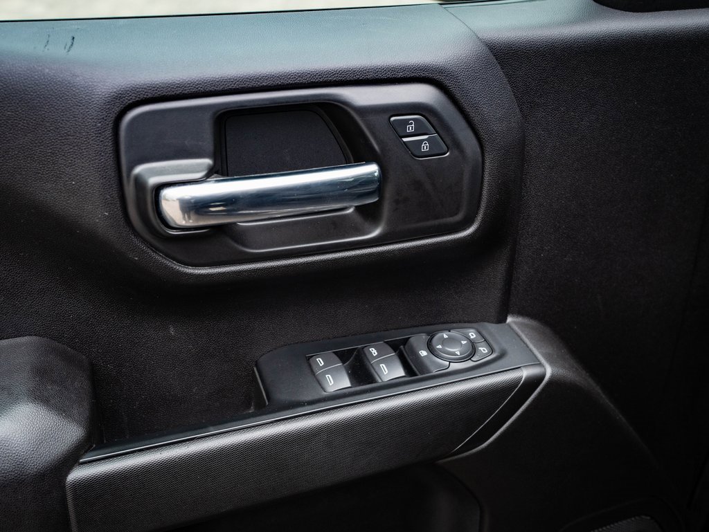 Used 2024 Chevrolet Silverado 1500 W/T w/ WT Value Package image 24