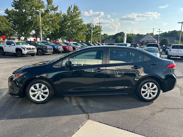 Used 2024 Toyota Corolla LE FWD image 6