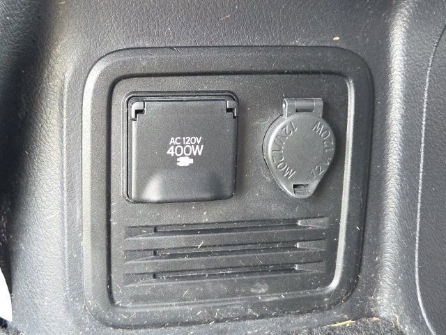 Used 2021 Toyota 4Runner SR5 AWD/4WD image 13