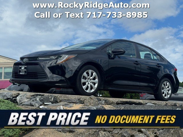 Used 2023 Toyota Corolla LE FWD image 1