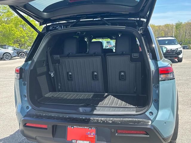 New 2026 Nissan Pathfinder Rock Creek AWD/4WD image 13
