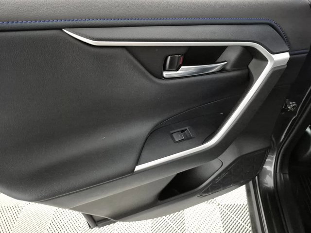 Certified 2022 Toyota RAV4 XSE image 24