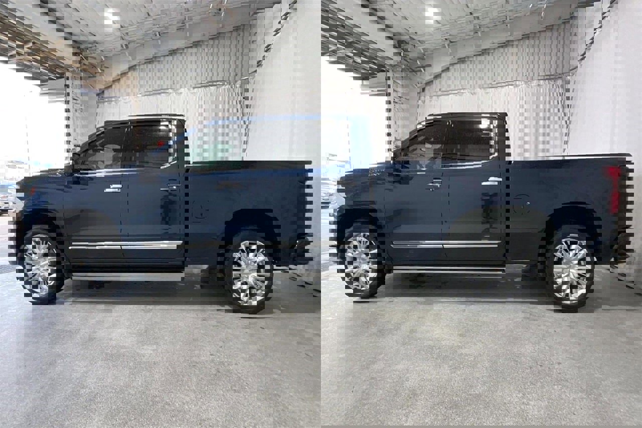 Used 2022 Chevrolet Silverado 1500 High Country w/ High Country Premium Package image 26