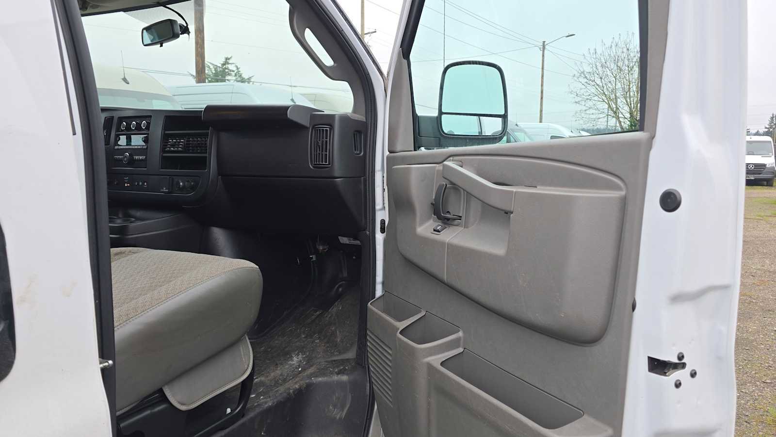 Used 2023 Chevrolet Express 2500 w/ Driver Convenience Package image 10