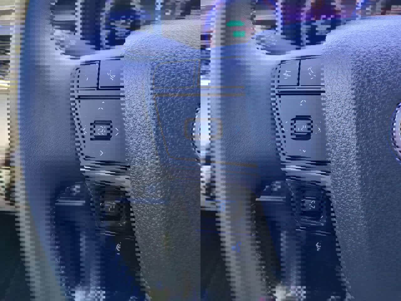 Used 2025 Toyota Camry XSE image 24