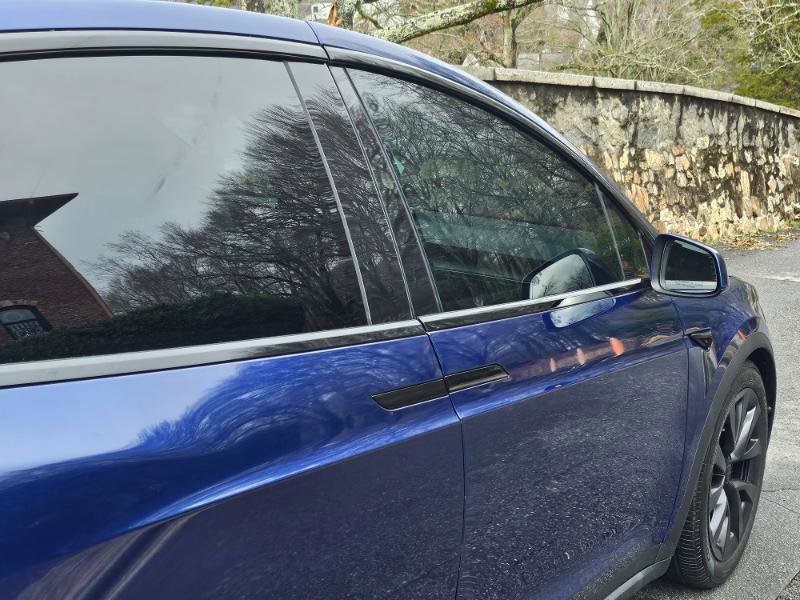 Used 2023 Tesla Model X AWD image 21