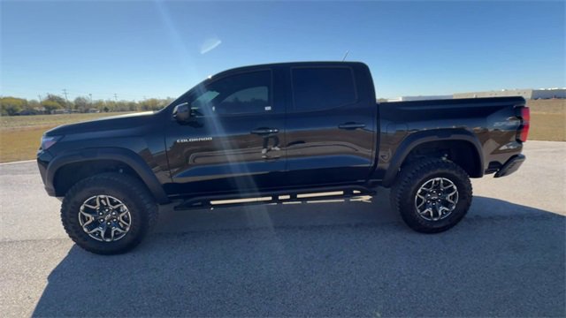 Certified 2024 Chevrolet Colorado ZR2 w/ ZR2 Convenience Package III image 5