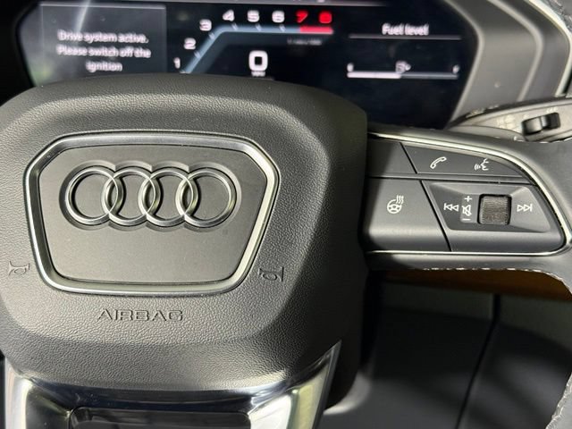 Used 2023 Audi Q5 2.0T Premium Plus w/ Premium Plus Package AWD/4WD image 32