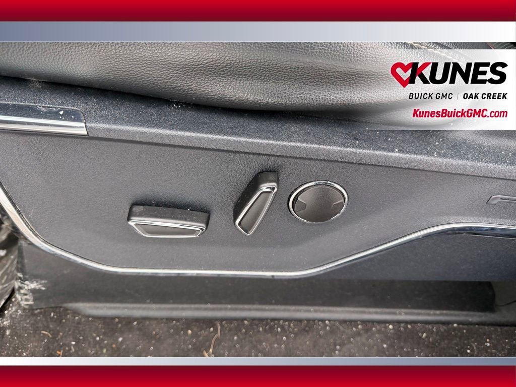 Used 2021 Ford F150 Lariat w/ Equipment Group 502A High image 9