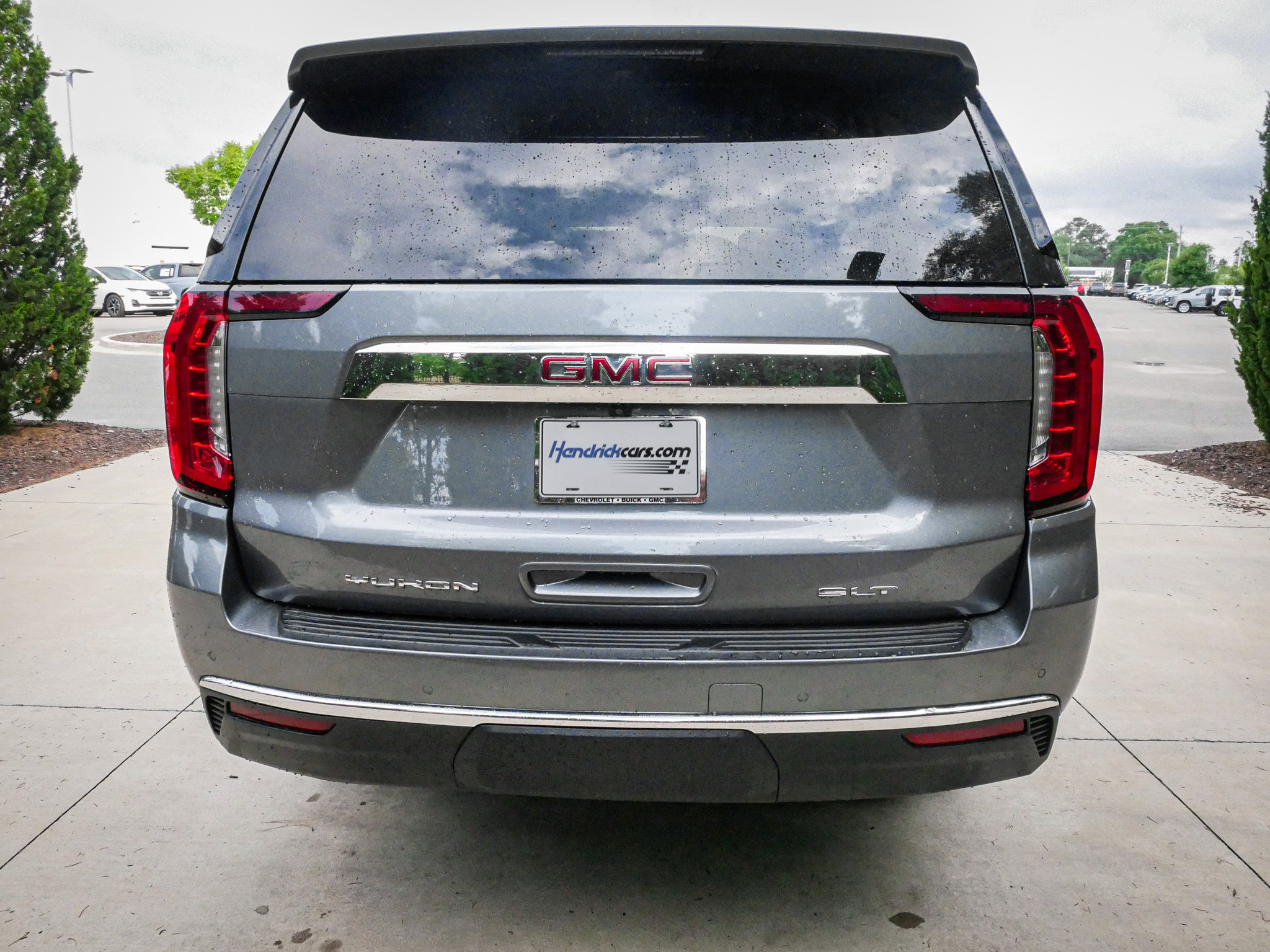 Used 2021 GMC Yukon XL SLT w/ SLT Luxury Plus Package AWD/4WD image 9