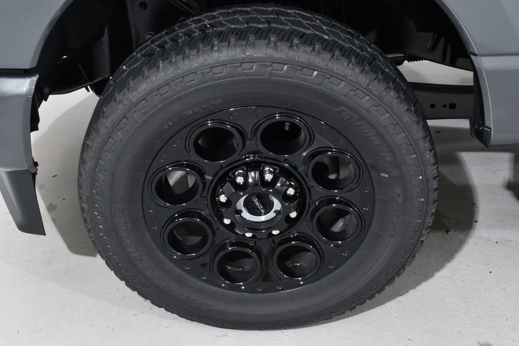 New 2026 Ford F350 XLT w/ XLT Premium Package AWD/4WD image 26