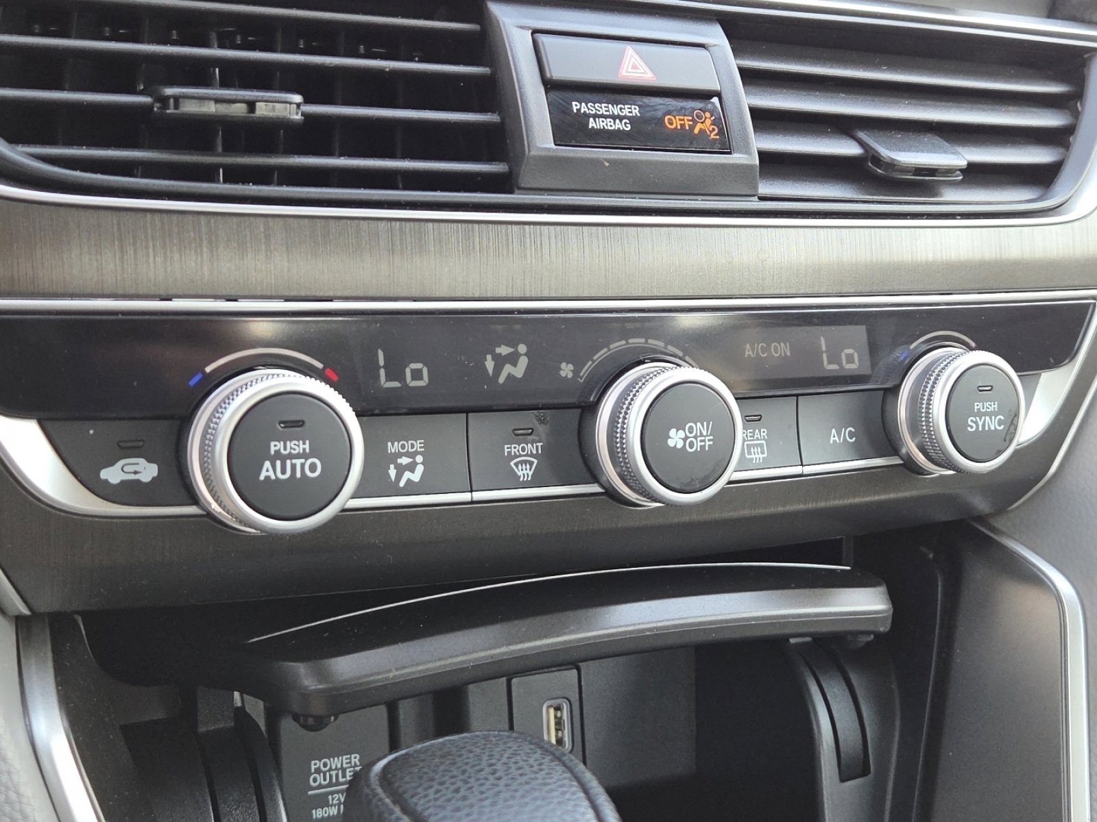Used 2018 Honda Accord LX image 26