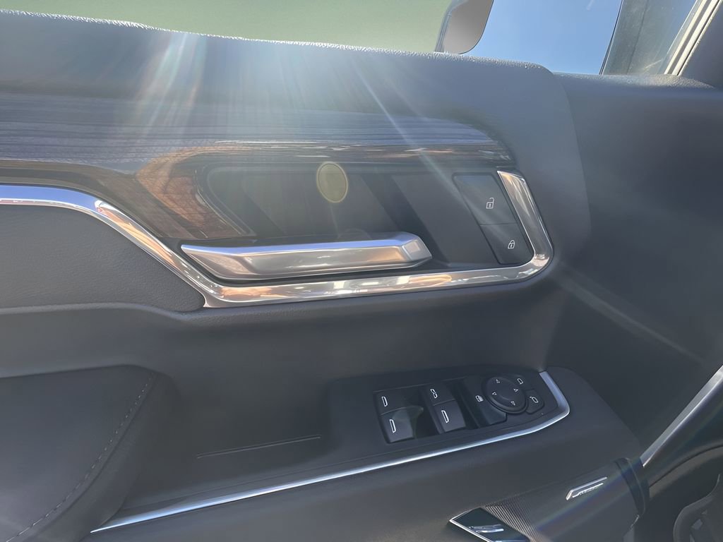 New 2026 Chevrolet Silverado 1500 LT Trail Boss w/ Convenience Package II image 22