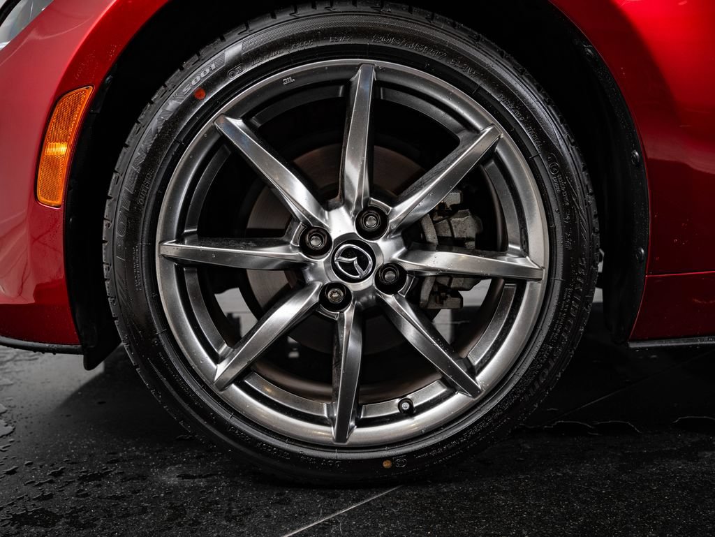 Used 2022 MAZDA MX-5 Miata RF Grand Touring w/ Weather Package RWD image 13