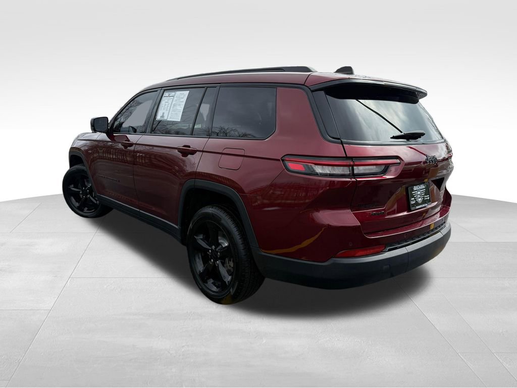 Used 2023 Jeep Grand Cherokee L Laredo image 5