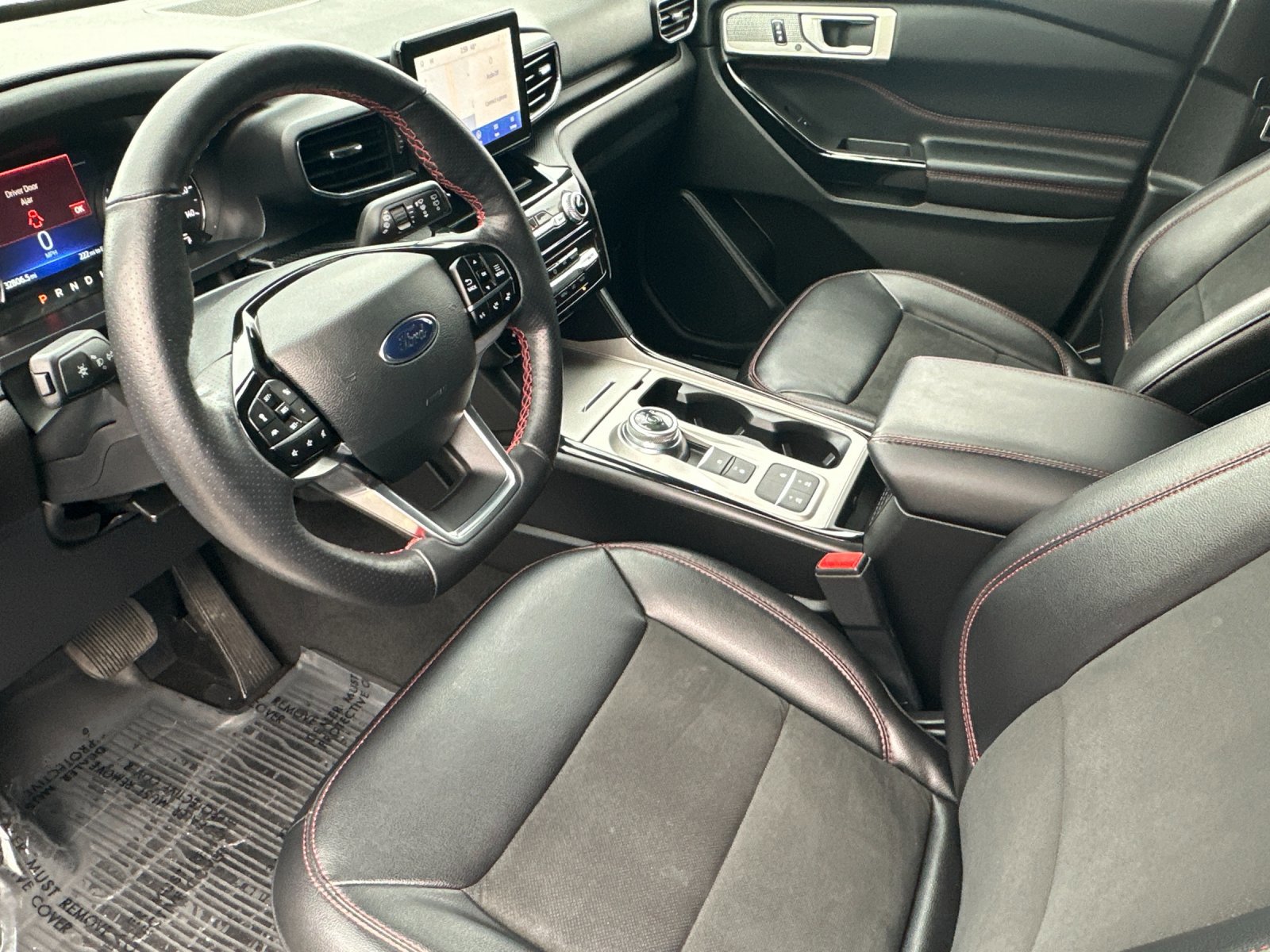 Certified 2022 Ford Explorer ST-Line image 11