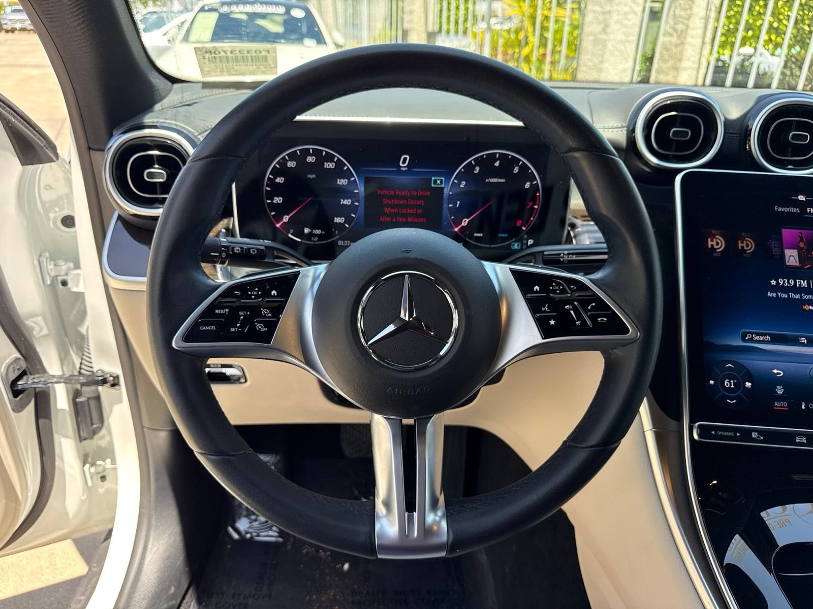 Used 2023 Mercedes-Benz GLC 300 image 32