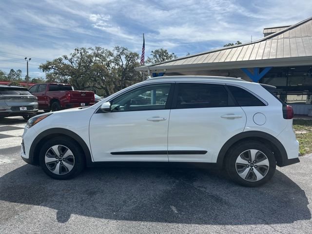Used 2022 Kia Niro LX FWD image 2