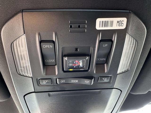 Used 2023 Toyota Highlander XSE AWD/4WD image 42
