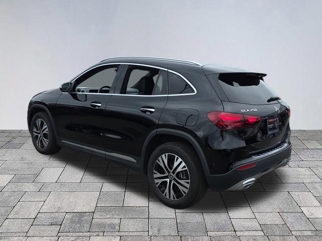Certified 2025 Mercedes-Benz GLA 250 4MATIC image 5