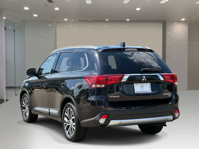 Used 2018 Mitsubishi Outlander ES AWD/4WD image 3