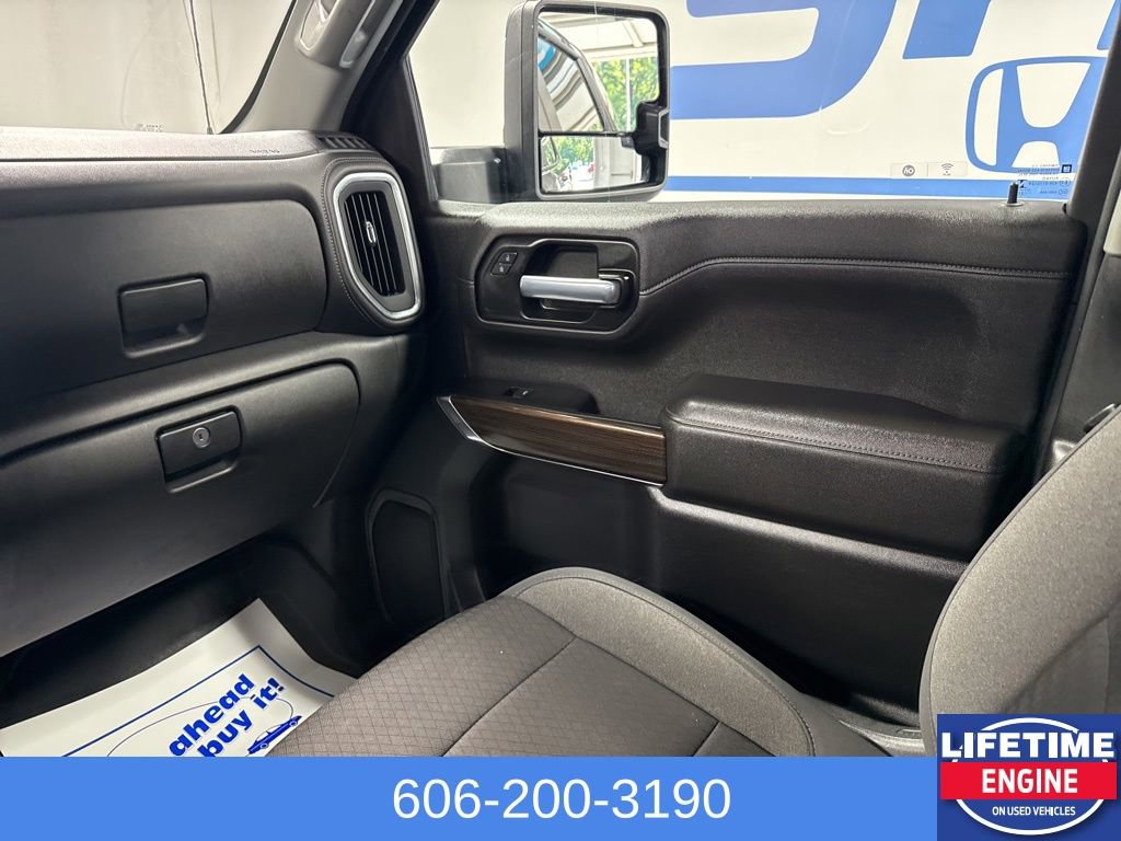 Used 2021 Chevrolet Silverado 1500 RST image 22