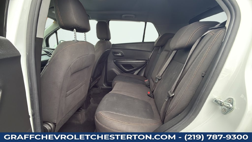 Used 2021 Chevrolet Trax LS w/ Tint and Cruise Package AWD/4WD image 49