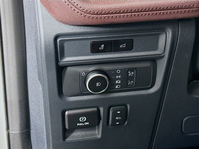 Certified 2022 Ford Expedition Max Limited image 17