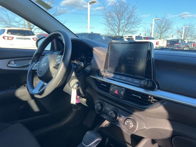 Certified 2024 Kia Forte LXS image 30