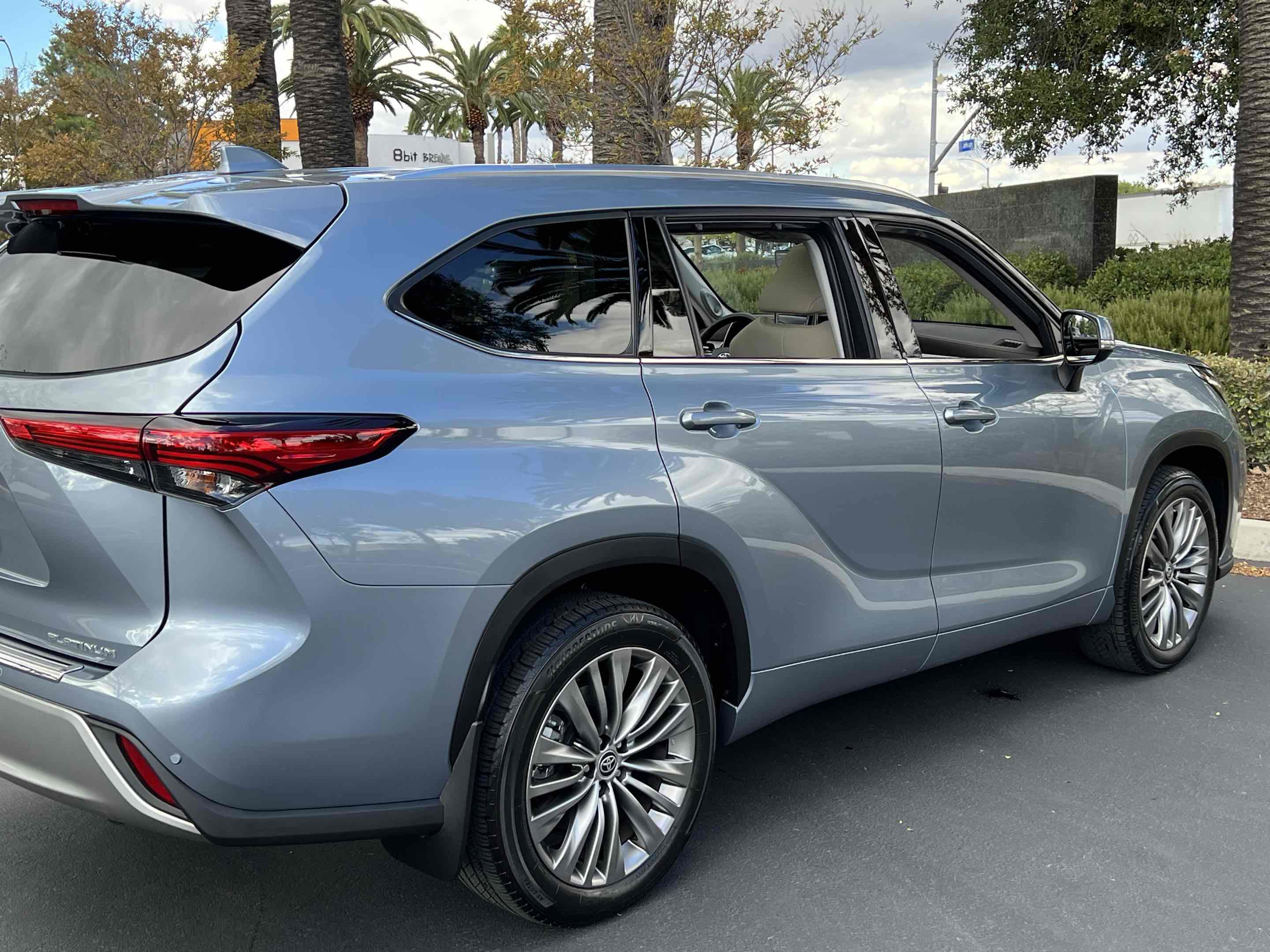 Used 2020 Toyota Highlander Platinum image 59