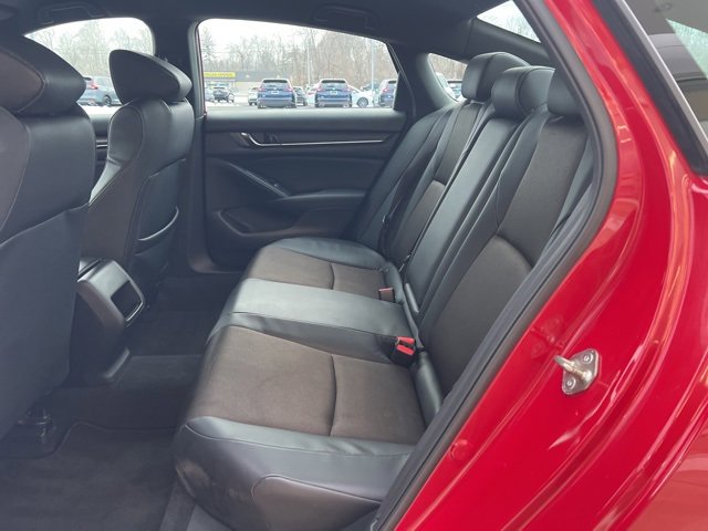 Certified 2018 Honda Accord Sport image 16
