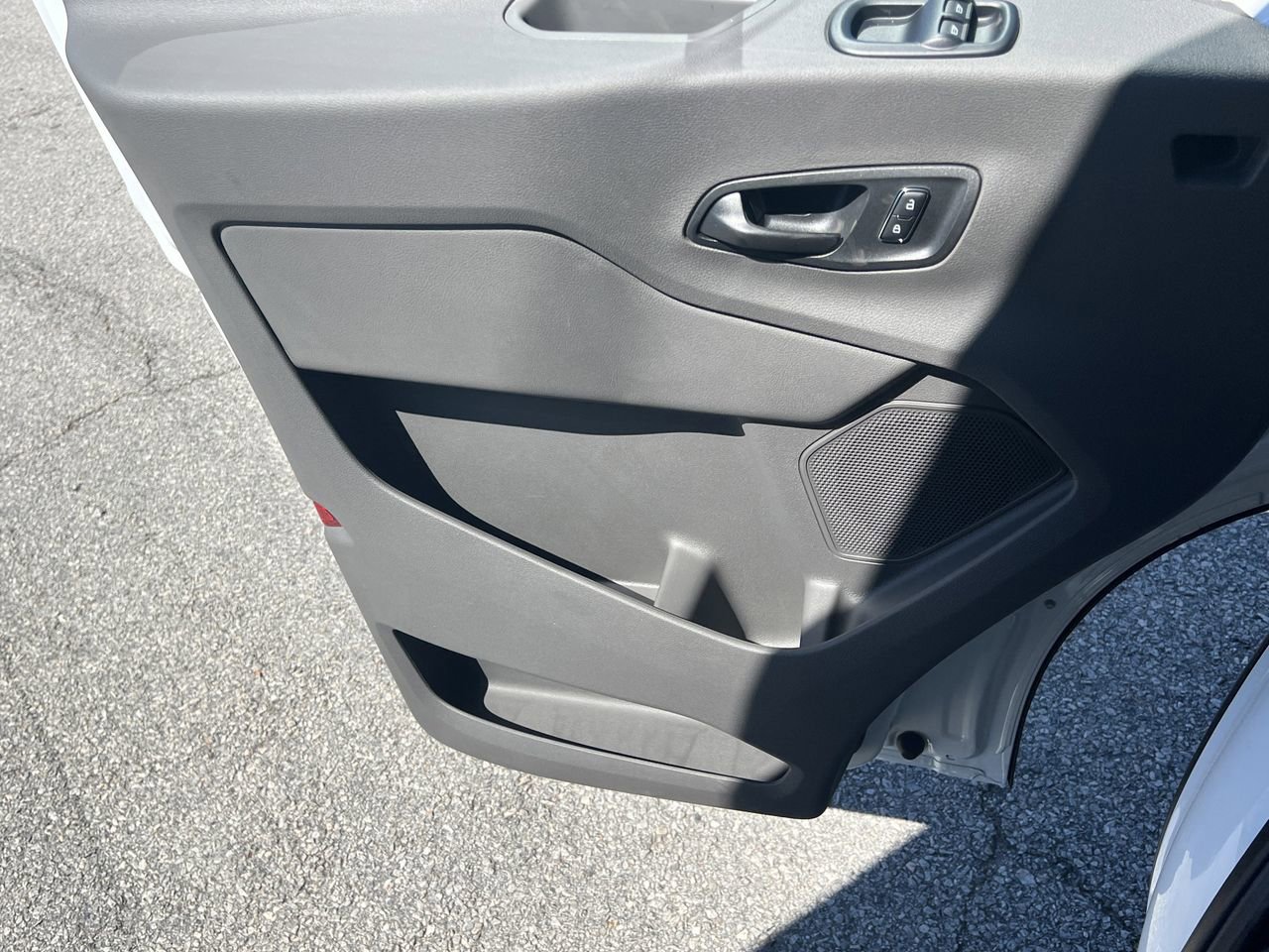 New 2026 Ford Transit 350 148 Medium Roof Wagon image 13